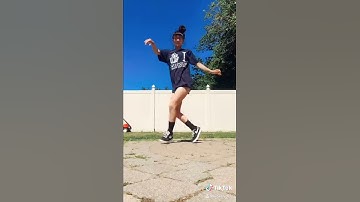 BEGINNER SHUFFLE COMBO // Michaela Shuffles