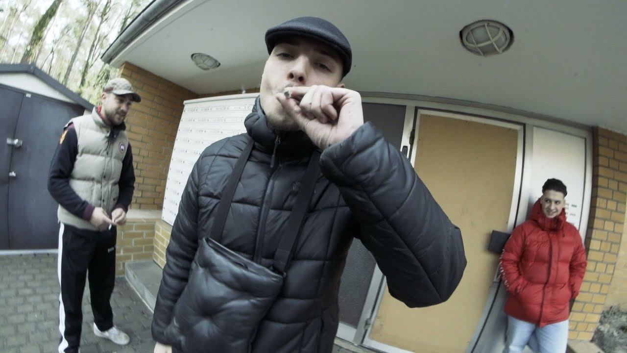 Watch Johno37 - LA TRAINER (Prod. Balance Cooper) on YouTube Watch Johno37 - LA TRAINER (Prod. Balance Cooper) on YouTube