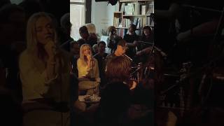 Amanda Seyfried And Daniel Blumberg Perform