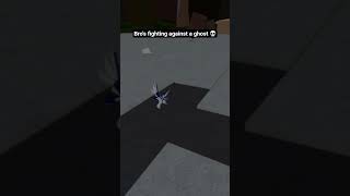 a tiny iron giant is fighting against a ghost (giant iron giant) #roblox #thestrongestbattlegrounds