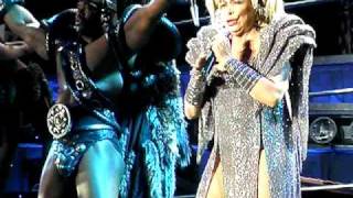 Tina Turner final show we dont need another hero pt1