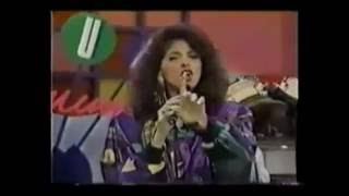 SI VOS TE VAS - Susana Velasquez &amp; La Sonora Dinamita - Club Telemundo - 1992