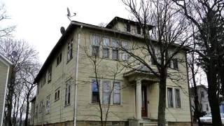 Commercial for sale - 869 Bank St, Akron, OH 44305