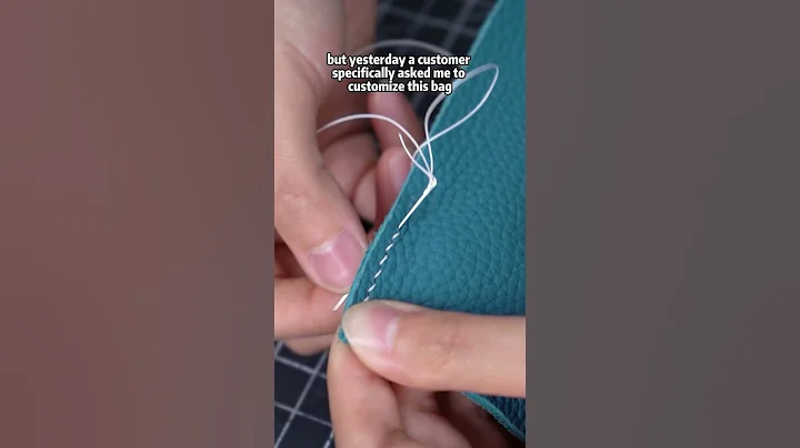 How do u like this crossbody mini size handmade leather bag? You can customize any color u like