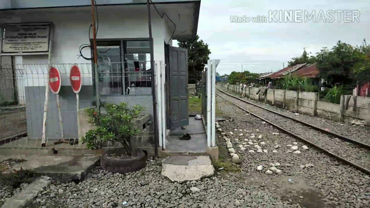 Kumpulan perlintasan JPL 013 simpang dobi