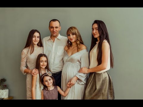 В мужчины 5 дочерей. Пять дочерей. Самая богатая семья в Тольятти. Пять дочерей в семье после войны. У Олиной мамы 5 дочек.