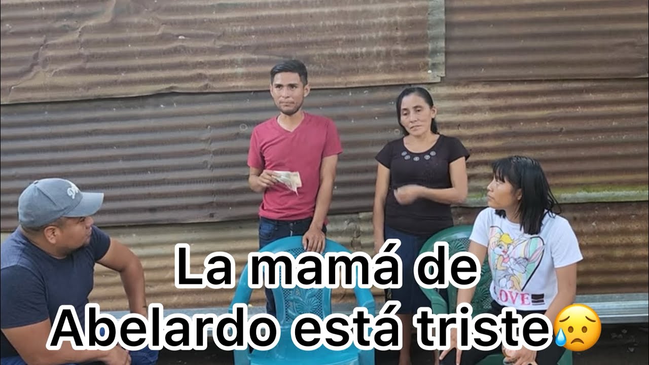 La mamá de Abelardo está un poco triste ya nadie la apoyó para su