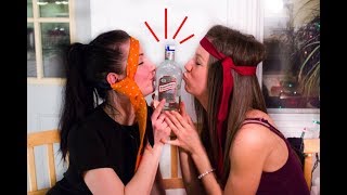 2 CHICAS Canadienses TOMANDO Aguardiente !!!!!!