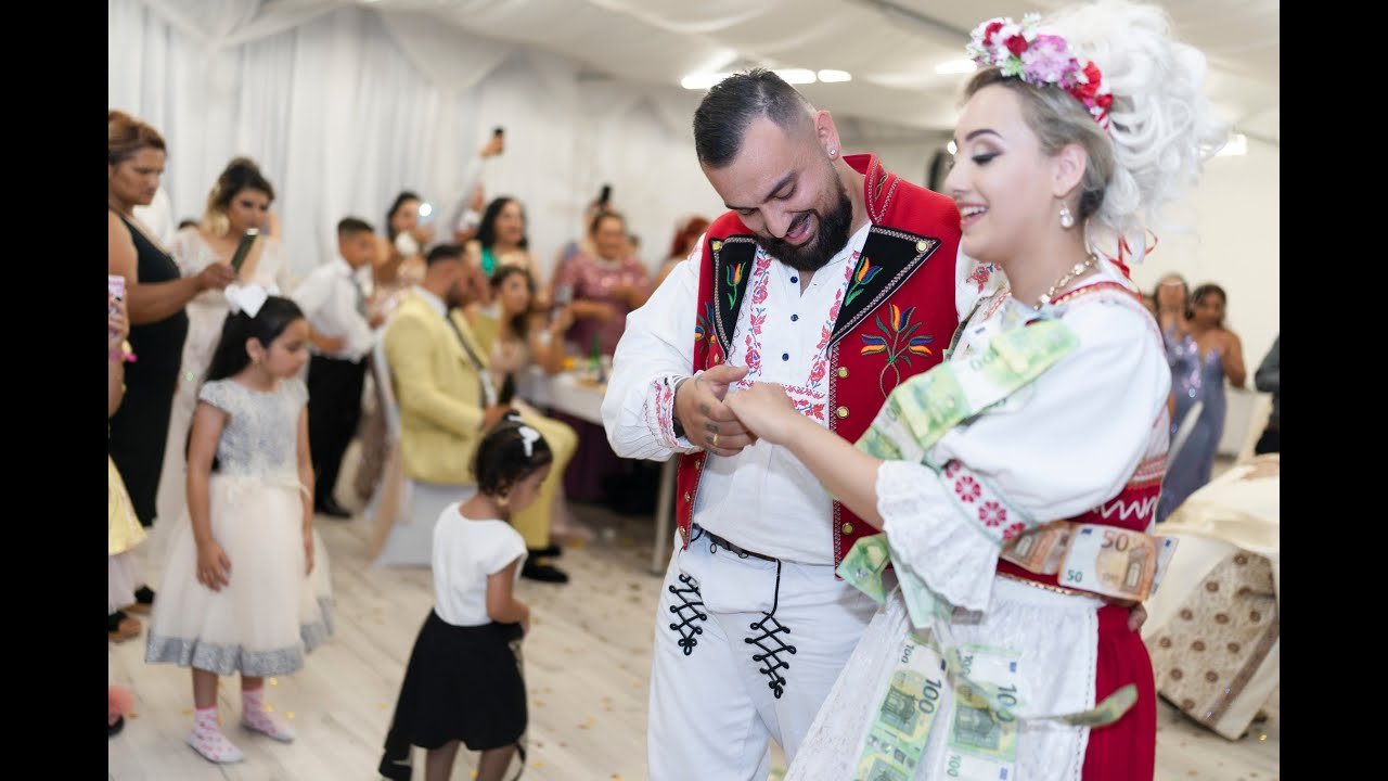 3. časť Svadba Matej & Barbora {Diny Kosice - Gipsy Daniel}