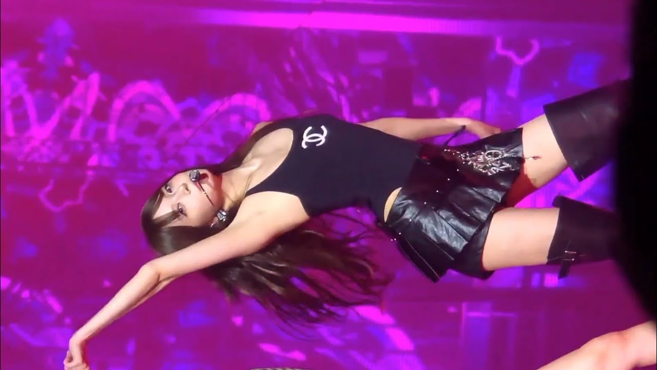250419 르세라핌 홍은채 직캠 'Pierrot' (LE SSERAFIM EUNCHAE FanCam) @Easy Crazy Hot TOUR