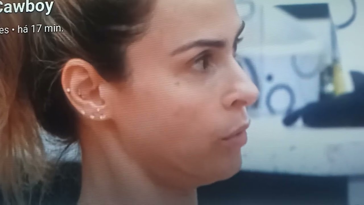 SAMIRA FALSA/ESPALHA PAREDÃO  FALSO