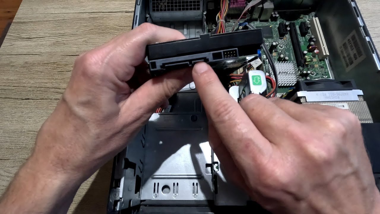 Jak zapojit pevný disk do pc