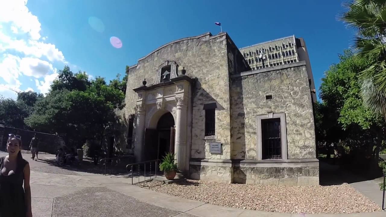 Jacob's Well and the Alamo - YouTube Buck