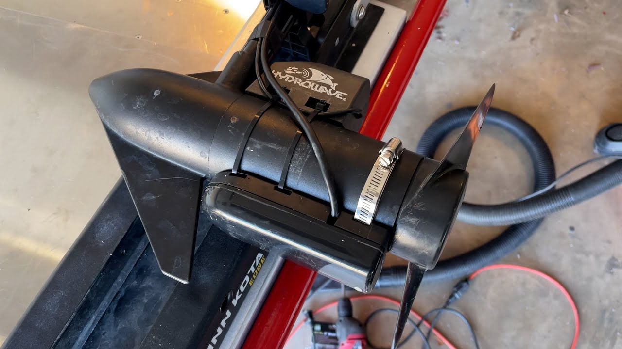 Installing TROLLING MOTOR, HYDROWAVE and TRANSDUCER on JON BOAT! YouTube