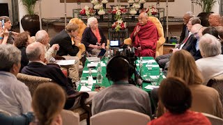 Выступление Татьяны Черниговской на встрече Далай-ламы с ведущими российскими нейроучеными в Дели