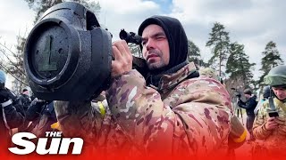 'They are going to burn' - Kyiv military train with freshly delivered anti-tank weapons screenshot 5