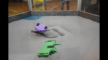 Entropy vs Violet Vaporizer at Halloween Havoc