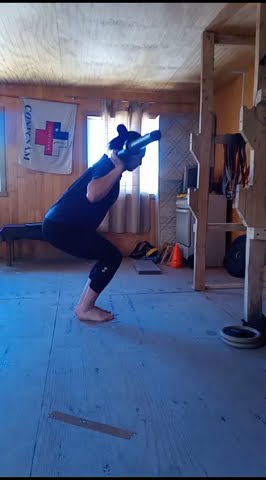 BB 2 foot Eccentric to Concentric Pistol Squat - YouTube