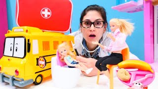 Eğitici videolar! Doktor Uff - Chelsea ishal olduğu için okula gitmiyor! Barbie ailesi