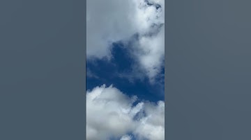 Beautiful sky Timelapse.  Moving Clouds