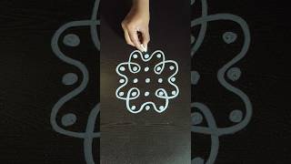 Easy Kolam For Beginners #rangoli #kolam #muggulu #art #shorts #yt