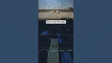 Watch an autonomous truck powered by the Aurora Driver avoid 2 collisions.
