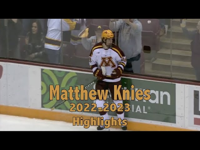 Gophers freshman Matthew Knies making a quick adjustment to