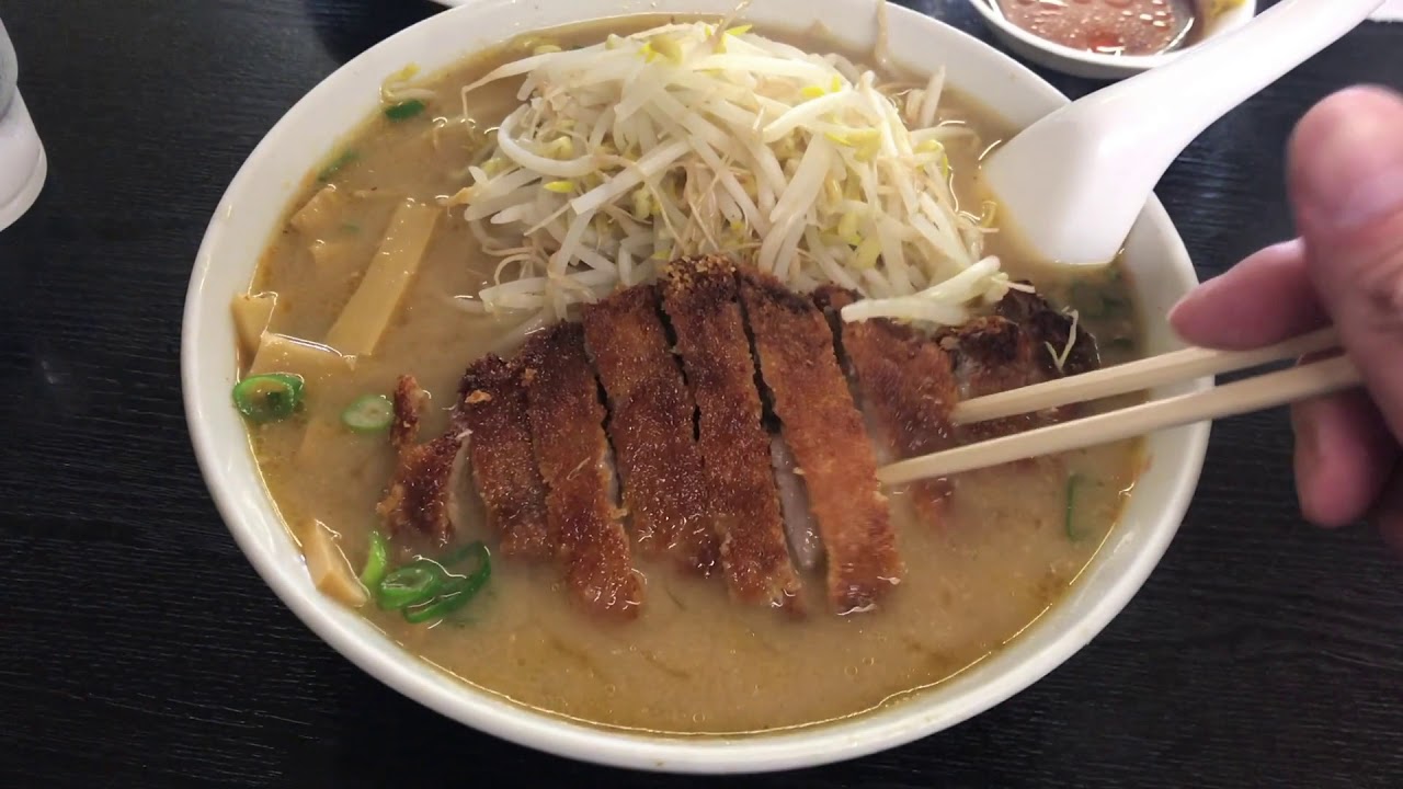 みそカツラーメン　豚太郎　高知春野店