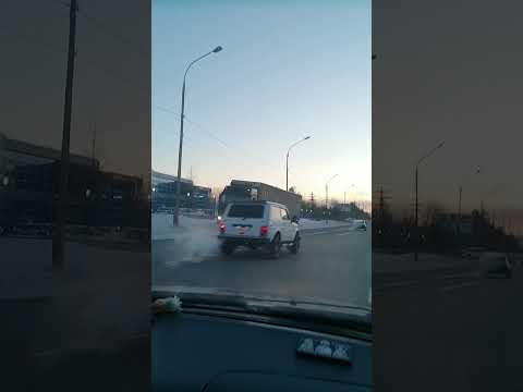 Параллельная парковка на  Коммунальной. Экзамен в ГИБДД