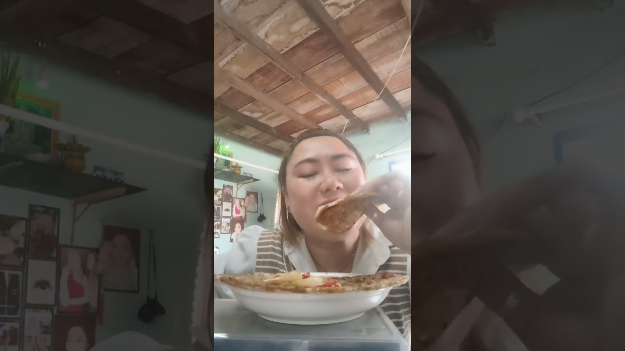 Bánh tráng nướng chan nước tương 