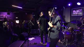 ¡Noche de Pop Rock Español! El Respetable