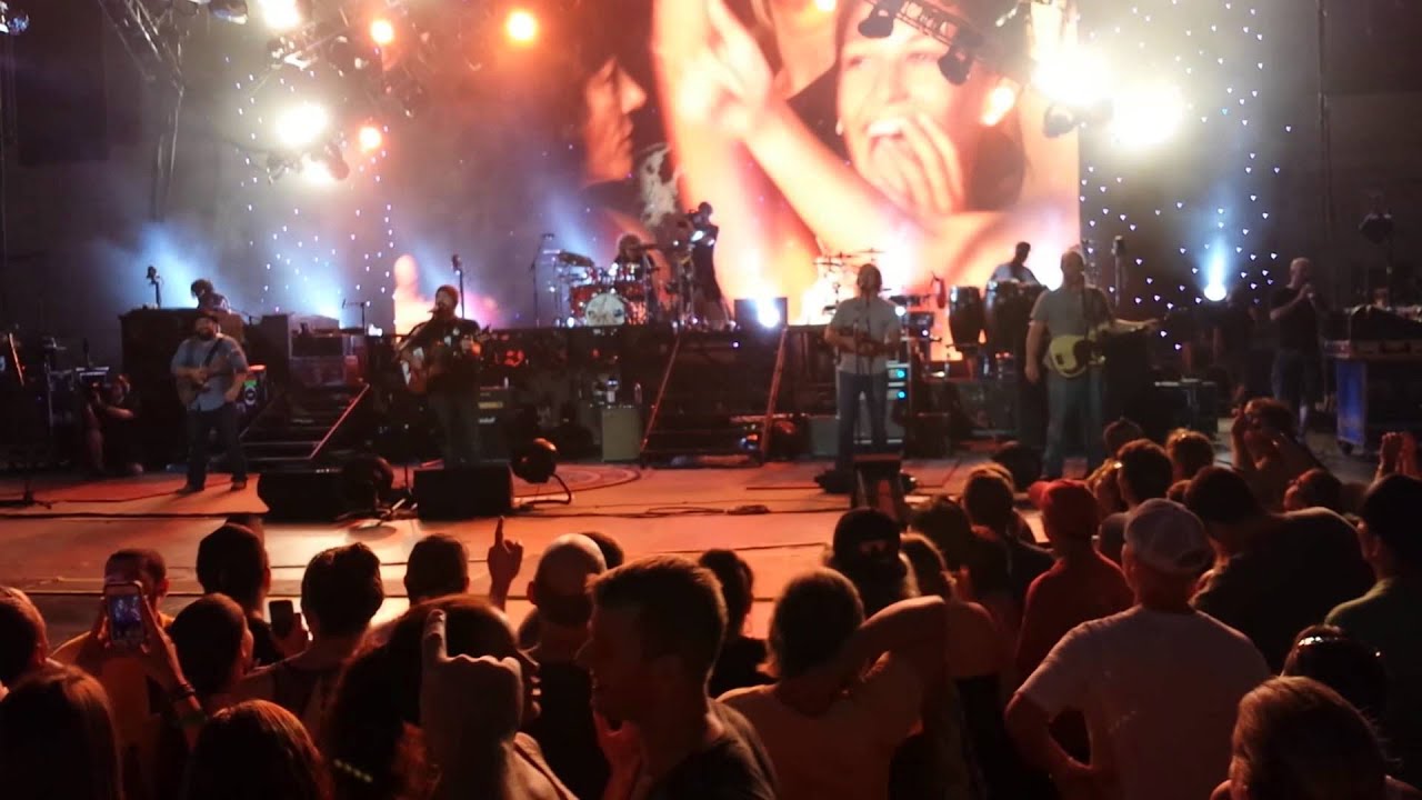Toes by The Zac Brown Band Live at PNC, NJ 2013 camera iphone 8 plus apk