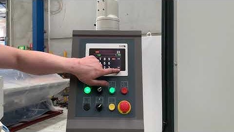 ACCURL-MS8-3208. Guillotine Variable Rake 3200mm x 8mm Capacity, P40T CNC Touch Screen Controller