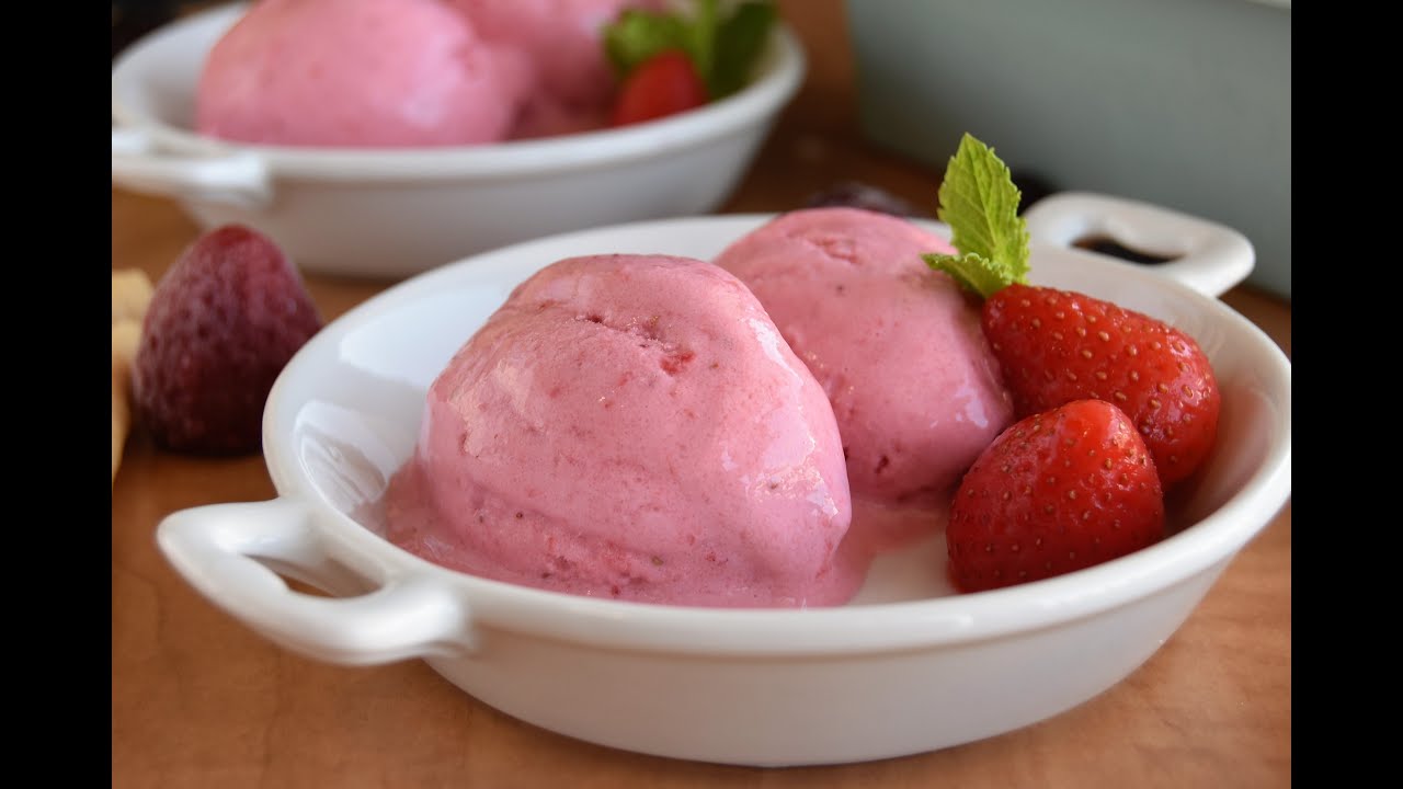Helado de fresas casero muy fácil y sin heladera/ SALUDABLE