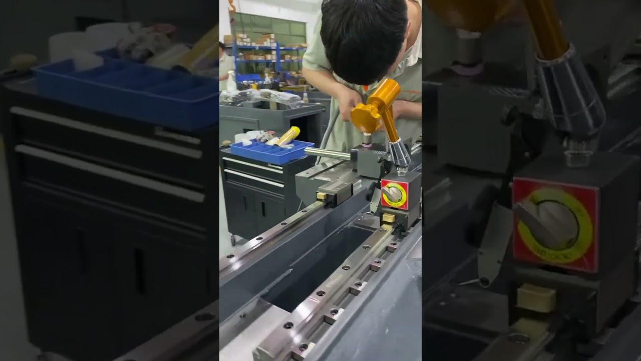 cnc lathe  polished spindle for better machine rigidity and accuracy  