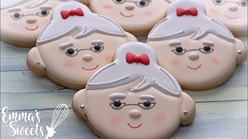 Mrs Claus Cookies by Emma
