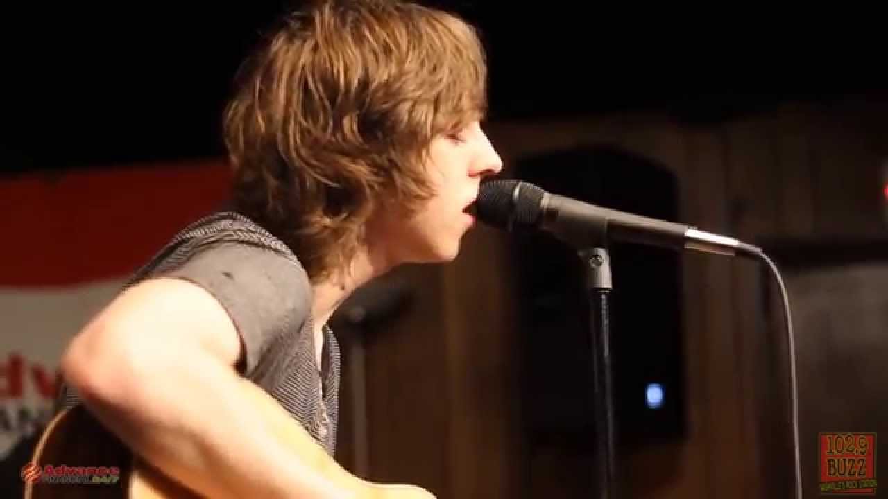 102.9 The Buzz Acoustic Session: Catfish and the Bottlemen - Cocoon