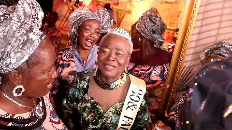 See How Bimbo Akinsanya Mum Turn The Dance Floor At Her 80th Birthday Party