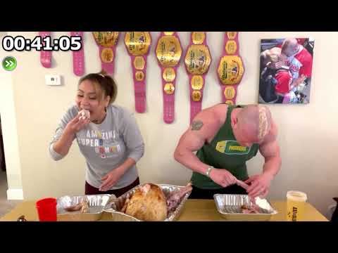 Miki Sudo and Nick Wehry Eat A Whole 21.5-Pound Thanksgiving Turkey In 7 Mins!