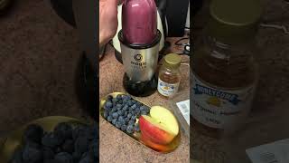 Organic honey Apple blueberry smoothie 🍯🍏🍎🫐