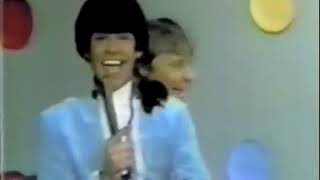 Paul Revere and The Raiders - Him or Me   What&#39;s It Gonna Be (1967)