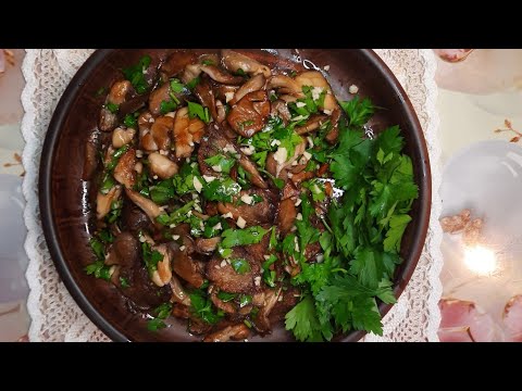 Жареные вешенки на сковороде - очень вкусно! Секрет в соусе.