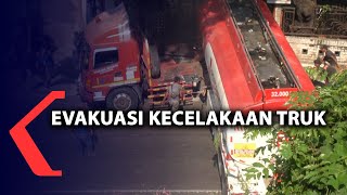 Evakuasi Kecelakaan Truk Tangki dengan Mengganti Kepala Truk