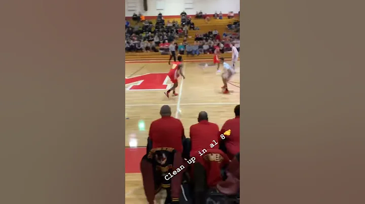 UPCOMING BASKETBALL PLAYER RONALD CHAMBERS JR UNST...