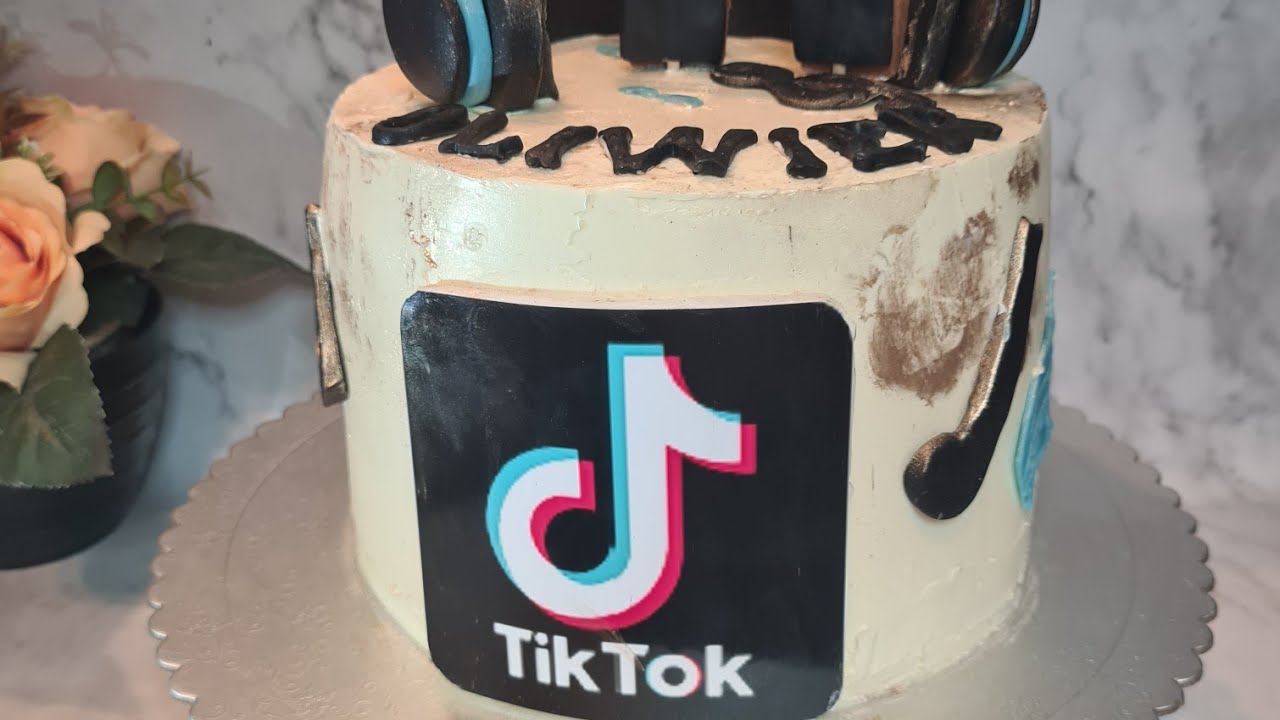 Tik tok cake Tik tok torte #tiktok #tiktokcakes - YouTube