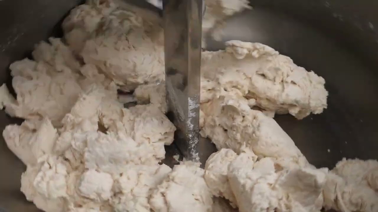 FUTURA Teigkneter - spiral mixer - impastatrice spirale