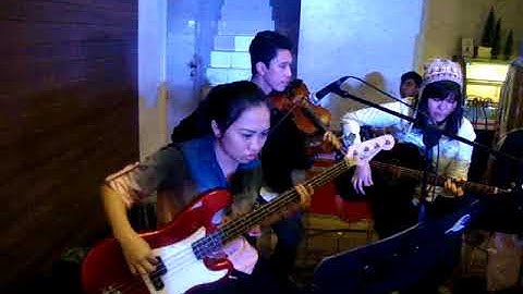 Versace on the Floor by C Strings