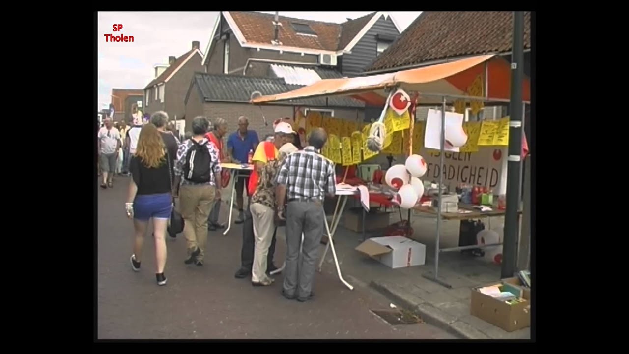 SP Tholen op de braderie van Sint-Annaland 10 augustus 2013