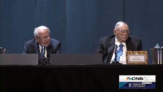 Buffett and Munger on A.I. revolution: Oldfashion intelligence works pretty well
