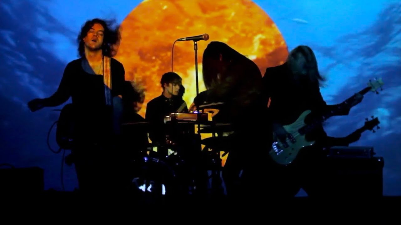 YouTubeでWhale and the Wolf - Touch (Official Video)を視聴 YouTubeでWhale and the Wolf - Touch (Official Video)を視聴